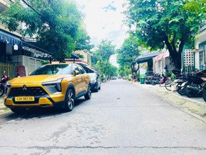 nhỉnh 11 tỷ hải châu 100m2, 3t, mt 5m, đường 5.5m vỉa hè, sát dự án masterise, tiện ích ngập tràn