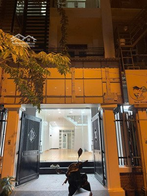 cho thuê nhà 5 tầng khu liền kề gelexia, nhà mới, sạch đẹp