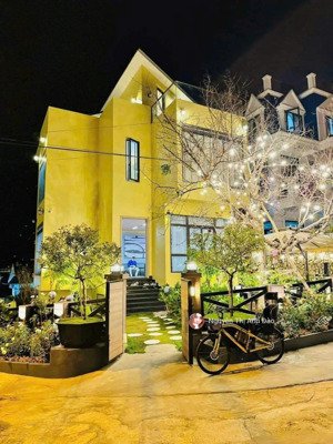 bán biệt thự sân vườn đà lạt tiện nghỉ dưỡng kinh doanh cực tốt