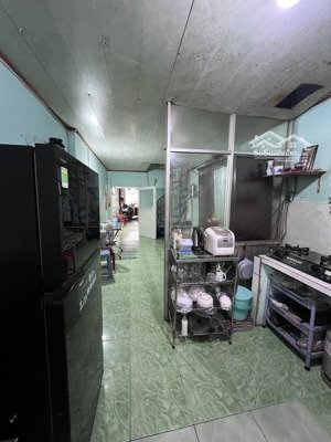 bán nhà cấp 4, hẻm xh thông, view lotte, khu vực hiếm nhà bán, dt 64m2, 2 tầng, 3 pn,giá 00tr/m2.