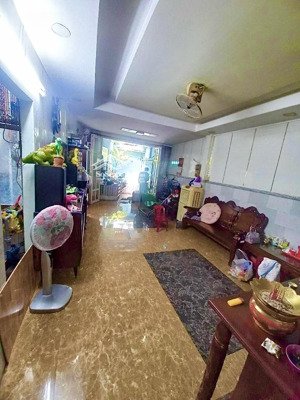 nhà tiềm năng, nở hậu - nguyễn văn đừng - 4.4x15m (66/87m2), 3 tầng - 6.6tỷ