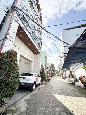 bán lô đất kiệt đỗ bá, châu thị vĩnh tế. cách đường chính 40m, thông tứ hướng ra biển mỹ khê