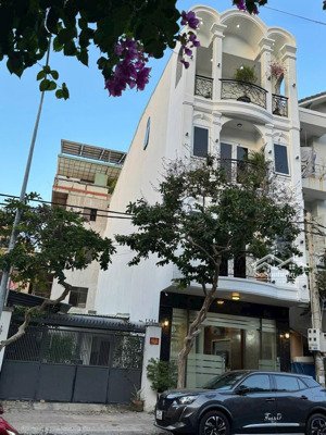 bán nhà mặt tiền đinh tiên hoàng, tp vũng tàu gần biển, khu vực kd khách sạn giá tốt chỉ 24.9 tỷ tl