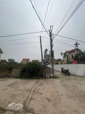 chính chủ bán nhanh mảnh đất góc 2 mặt đường tại xã mễ sở sát vách đường vành đai 4