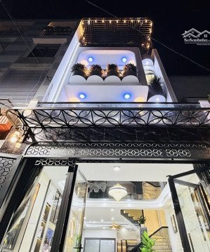 bán gấp nhà đ.phạm văn hai-tân bình,đang cho thuê 20tr.bán 3tỷ490/m2,gần chợ phạm văn hai