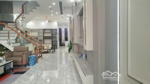 chù ngộp ngân hàng cần bân gapa nhà mới 4 tầng, kdc an phú chỉ , 6,3 tỷ 5 phòng ngủ.