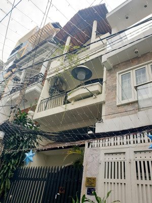 hàng hiếm: bán gấp nhà 1 trệt 2 lầu 4x14.5=58m2 lê văn sỹ q3 - hxh - chỉ 12.4 tỷ