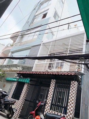 mua bán nhà quận 4, 42m2 đất, dân cư hiện hữu, hẻm rộng gần chợ, phường khánh hội !