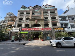 kẹt tiền cần bán gấp căn hotel trúc huyền khu tên lửa