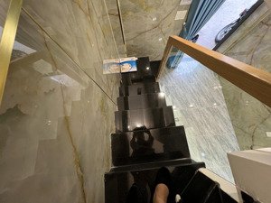 2.680tỷ chủ bán 68/24b trần quang khải. q1. sát mặt tiền 1 căn