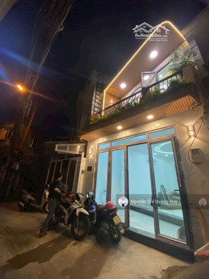 nhà phố hiện đại -xây dựng mới - đủ nội thất - hẻm 3,5m 391 huỳnh tấn phát q7 - 4m x 14m giá 7,2 tỷ