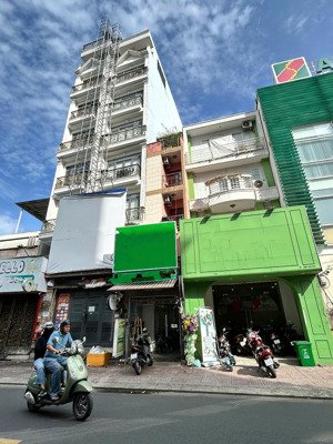 cho thuê nhà mặt tiền góc nguyễn văn đậu - phan đăng lưu p. 5 pn - ngang 5m - 4 tầng - chỉ 42tr/th