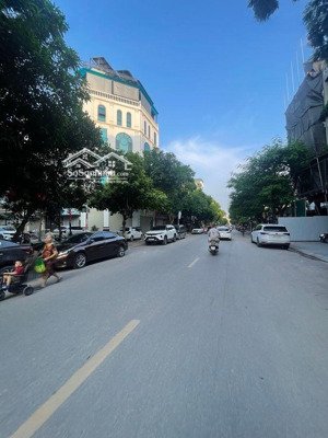 siêu phẩm 7 tầng thanh máy, gara, kinh doanh, cho thuê, văn phòng.