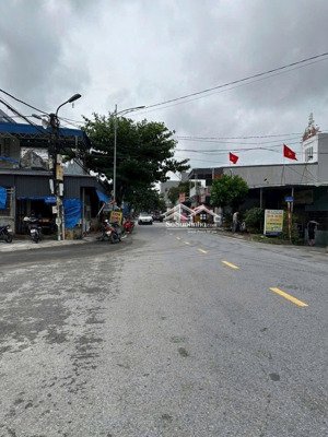 chính chủ bán lô đất ngõ 77 phạm hải. đông lãm đa phúc 47m2 ngang 4,6m nở hậu. giá chỉ 1,3x tỷ