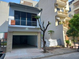 cho thuê nhà 2 tầng 60m2 mới xây để ở và kinh doanh lâu dài khu phân lô tứ hiệp, thanh trì