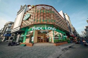 lô góc phố hoàng đạo thúy dt 450m2. mặt tiền 30m. mặt bằng rộng hiếm có, hợp mọi mô hình kinh doanh