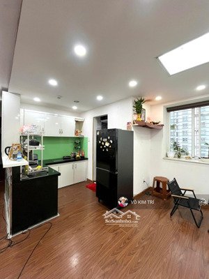 quận 8 cc d1 phú lợi 77m shr tầng7 full nội thất có thang máy 2pn giá 2,75tỷ