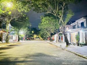 Bán mặt tiền Lương Nhữ Hộc, KQH Xóm Hành, Phường An Tây, Tp.Huế Giá chỉ 3tỷ 250