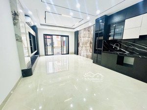 nhà 5 tầng phố nguyễn văn cừ, long biên, 56m2, mt 4.8m, kinh doanh, cho thuê, ô tô tránh, 14.6 tỷ