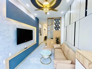 bán nhà mặt phố tại nguyễn trọng tuyển, giá siêu hời 6,8 tỷ, 24m2