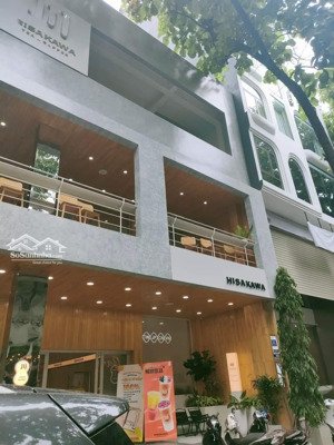 siêu đẹp! mặt phố trần thái tông 170m2 x 2 tầng mt 8m. thông sàn. vỉa hè rộng rãi. kd mọi mô hình