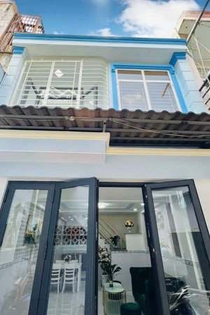 chủ xuất ngoại bán nhanh trước tết nhà trần hưng đạo q5 39.8m2/2tỷ690 triệu 2 tầng cốt thép shr