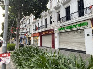 chính chú gửi bán: lk124m2 - đường 60m - 74 tỷ. đang cho cty xd thuê 120tr/tháng