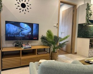 chính chủ cần bán căn hộ 1 pn 2 ban công 50 m2 mã hiếm tại green bay garden hạ long