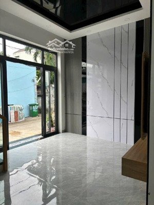 nhà mới 3 lầu vào ở ngay, hẻm xe hơi, sổ riêng 6.9 tỷ thương lượng