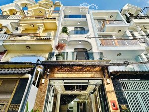 nhà giá ngộp nguyễn xí p.26 b.thạnh giá: 2.55 tỷ. hẻm xe hơi 1t3l. 4pn5wc full nội thất. shr.