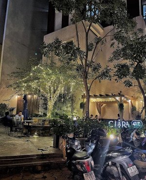 biệt thự mặt phố hoàng ngân 320m2 x 4 tầng. mt 17m, không gian sân vườn đẹp, hợp mọi mô hình