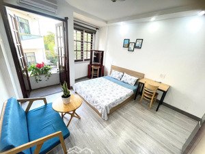 hình thật giá thật, ch 1pn tách bếp, ban công, giặt riêng, ngã tư hàng xanh, hutech, uef, hiu