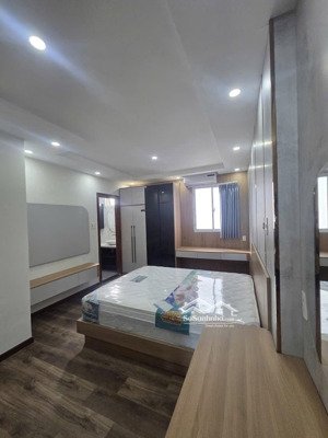 chính chủ cho thuê chdv kdc him lam mt đường a4 q.7 giá 7-8tr ful nt bang công ở ngay 