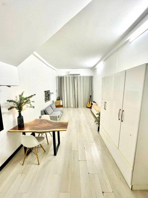 vài bước ra mặt tiền - nhà riêng nhỏ gọn cực xinh 53.5m2 2t thích quảng đức, p4, phú nhuận 8 tỷ