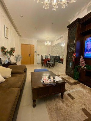 3 phòng ngủ sarimi- full nội thất tầng cao nội thất còn mới - vào ở ngay