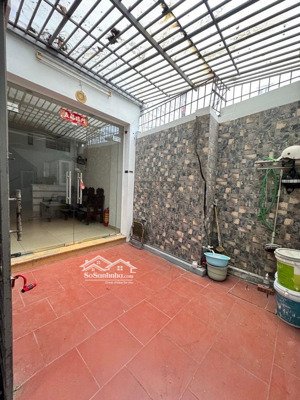 bán nhà đống đa - tôn đức thắng lô góc thoáng có sân để xe riêng ở ngay 8,5 tỷ