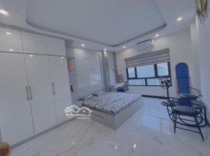 ô tô đỗ cổng, đẹp nhất khu - phố nhiều tiện ích gần trường, gần chợ, hồ điều hoà sống sướng