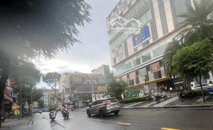 quận 10 - mặt tiền sư vạn hạnh - khu vực vạn hạnh mall - khách sạn 15 phòng - 72m2 - 35 tỷ!