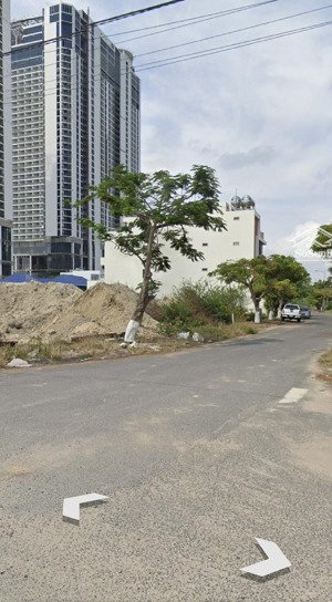 chủ cần bán gấp lô cặp view biển bến du thuyền quốc tế - vĩnh hoà. sổ hồng cá nhân bank hỗ trợ vay