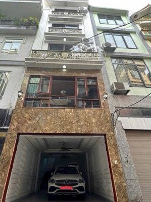 bán nhà long biên 7tầng 48m ôtô vào nhà kinh doanh full nội thất giá 15.2tỷ đẹp mê ly, siêu hiếm