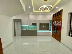 6.2 tỷ. nhà mới ở ngay, căn 32m2 mặt tiền 3m x 5 tầng x 6pn. đường 3m. ngọa long - minh khai