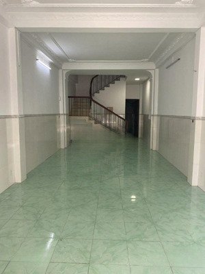 mặt tiền giá rẻ đường số 9, p. 13, q. 6 chỉ 15tr/th