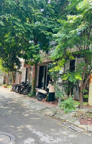 bán gấp lô đất dịch vụ dương nội hà đông trục chính lê trọng tấn 50m2 giá tốt có thương lượng ***