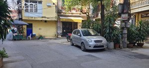 45m2 mặt ngõ 119 đường giáp bát - bán đất tặng nhà 3 tầng - nở mặt hậu.