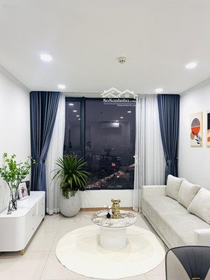 tôi chính chủ bán căn hộ dv04 66m2 nhà đã có sổ đỏ .