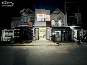 Nhà 1 Lầu 1 Trệt Mặt Tiền Kinh Doanh 3 Phòng Ngủ Gần Chợ Mỹ Hạnh Nam