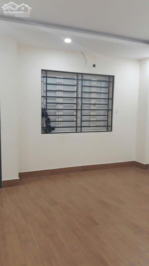 Nhà thuê rẻ đường 19/5 dt 5x20 1 lầu