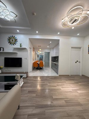 bán 3pn tầng trung 32t đơn nguyên c the golden an an khánh, nhà đã sửa thiết kế