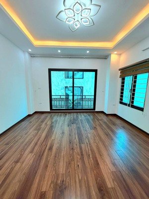 siêu phẩm lô góc số nhà mặt phố quang trung hà đông * 35m * 5tầng * giá nhĩnh 12tỷ .