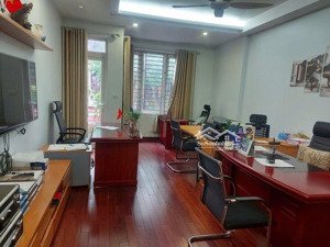 quá đẹp! nguyễn lân 65m, 5 tầng, 17 tỷ, ô tô đỗ cửa, phân lô quân đội, vừa ở vừa kinh doanh đẹp